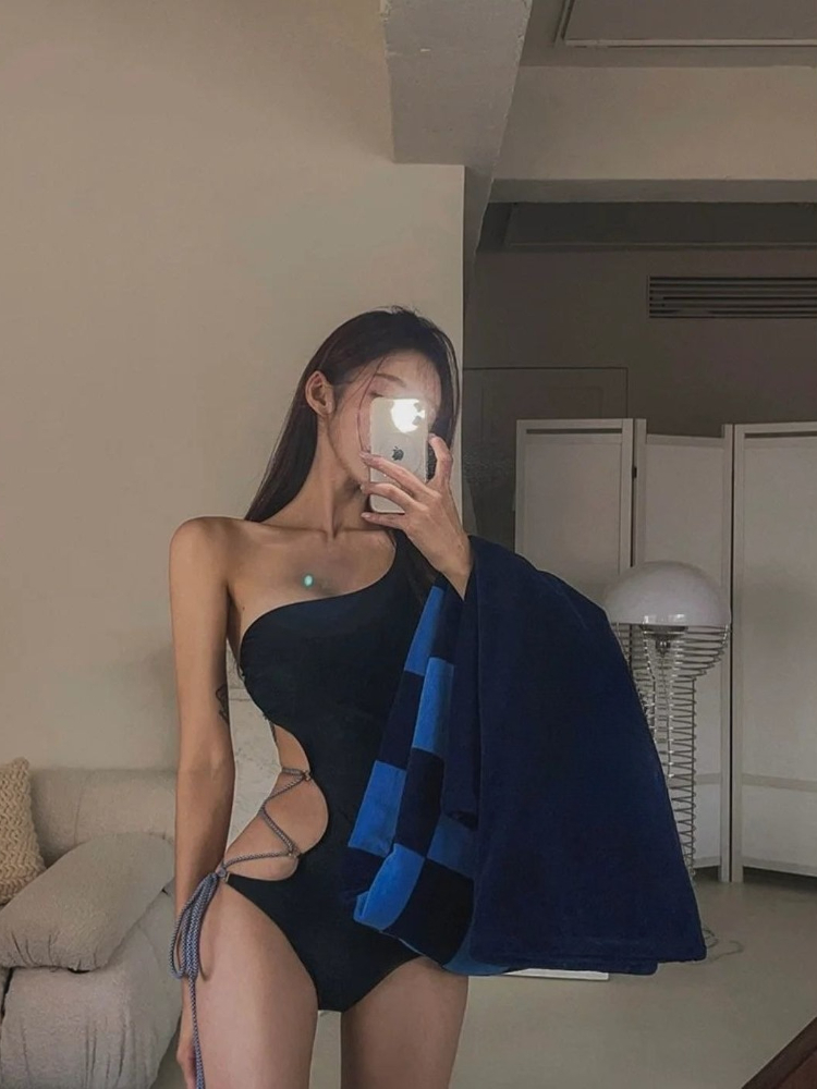 2026 New Women's Black Tie Str - Swimsuit One Piece recension och pris